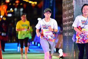 BIB: 10023, 100
                            <button type="button" onclick="openModal(21804416)" class="btn btn-primary btn-sm float-right btn-popup" data-toggle="modal" data-target=".modal-high-quality">
                        <i class="fas fa-shopping-cart"></i> Add to Cart
                    </button>
                                            <button type="button" onclick="isThisMe(21804416, true)" class="btn btn-success btn-sm float-right btn-popup btn-isme hidden" data-toggle="tooltip" data-placement="bottom" title="นี่คือรูปของคุณใช่ไหม คลิกที่นี่เพื่อเอาเข้าอัลบั้ม">
                        <i class="fas fa-plus"></i> Add to album
                    </button>
                    <button type="button" onclick="isThisMe(21804416, false)" class="btn btn-warning btn-sm float-right btn-popup btn-isnotme hidden">
                        <i class="fas fa-ban"></i> Remove from album
                    </button>